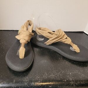 Sanuk Tan Yoga Sandals